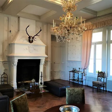 Chateau Des Chevaliers De בית הארחה Londigny