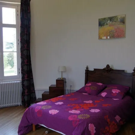 Chateau Des Chevaliers De *